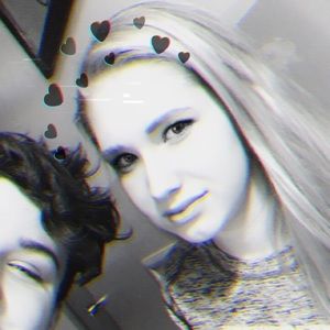 Meet your Posher, Maddie